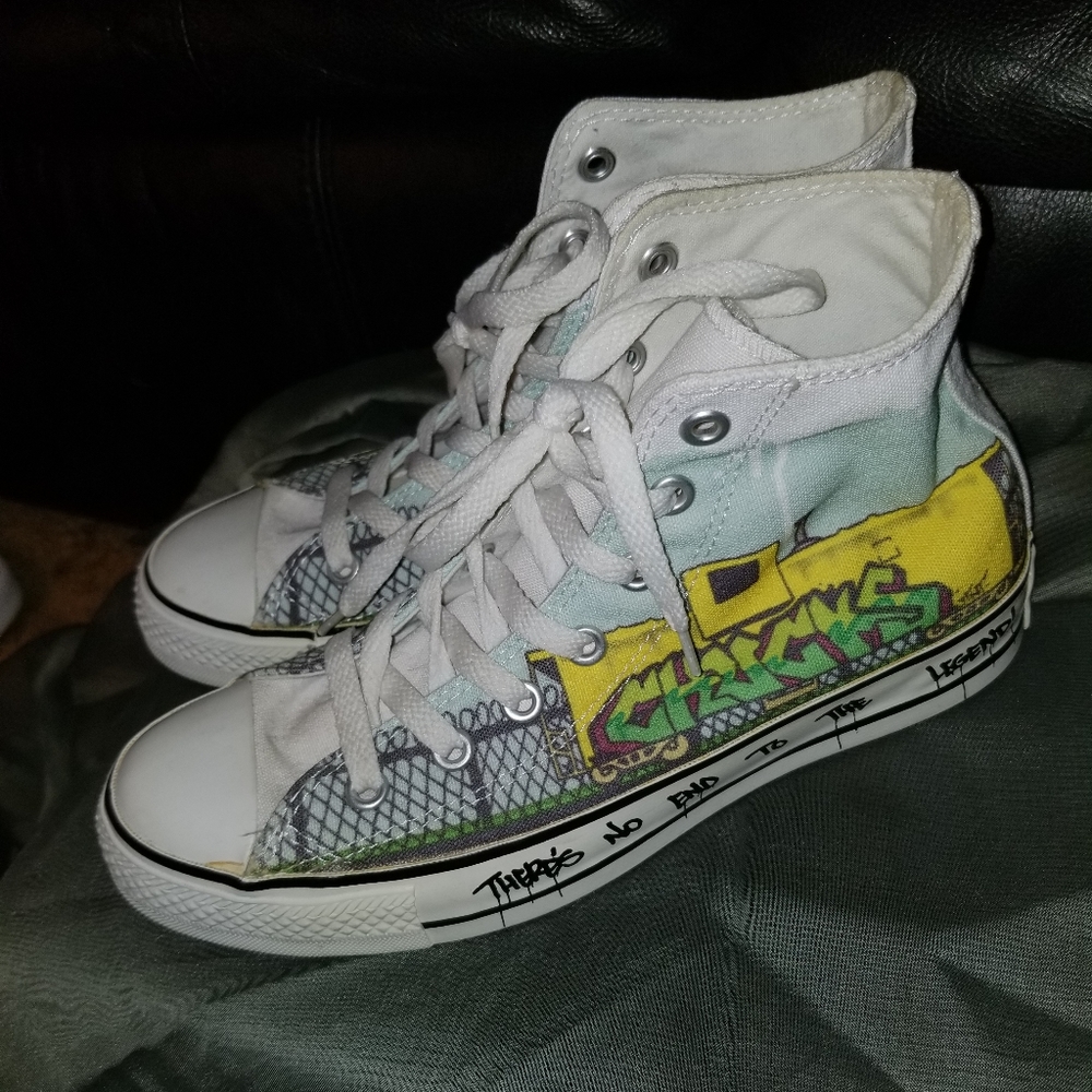 Sneakers